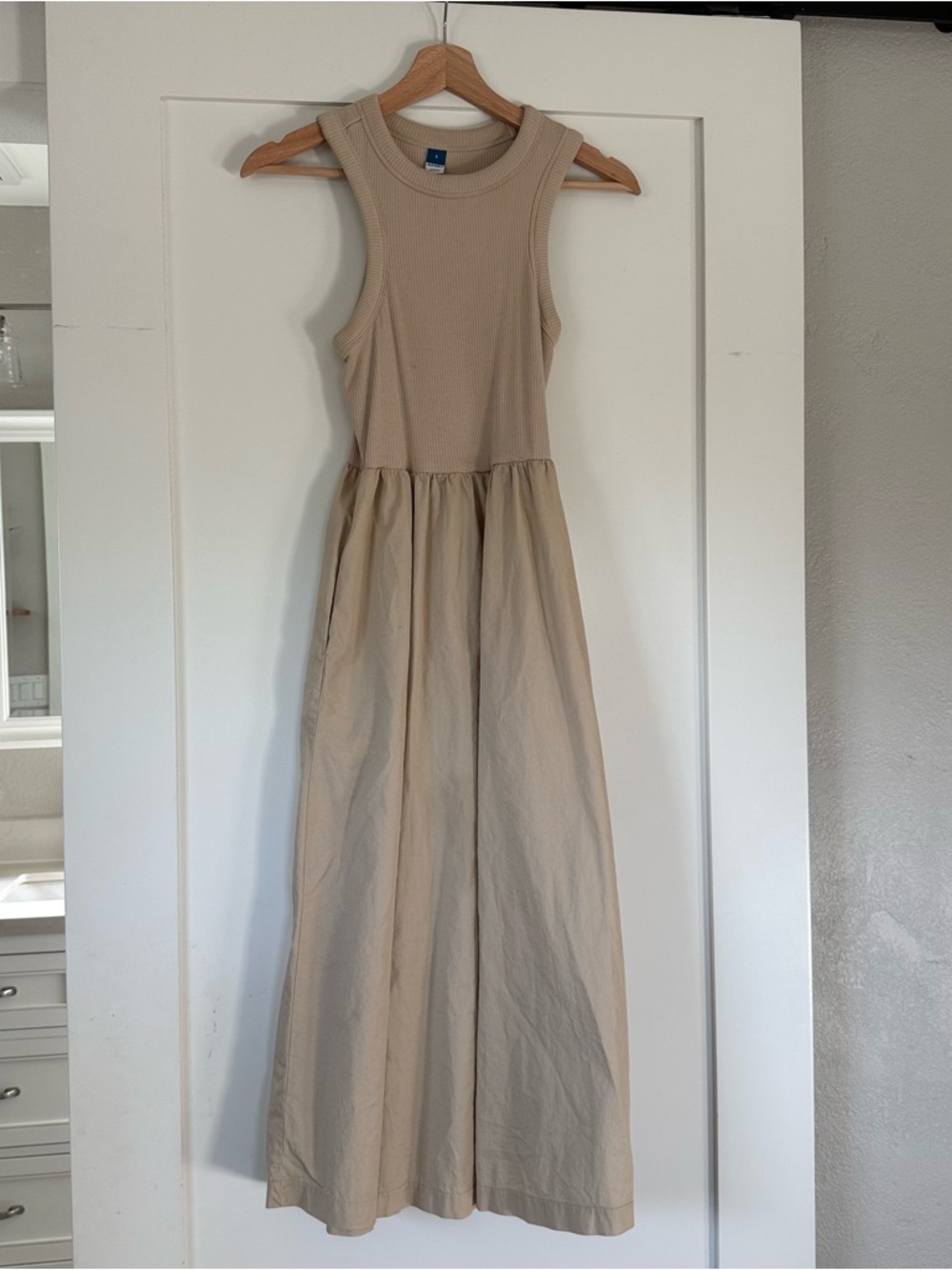 Old Navy Ribbed Tank Maxi Dress in Light Taupe